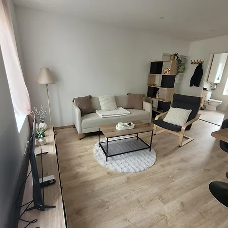 Lägenhet Cosy Commentry